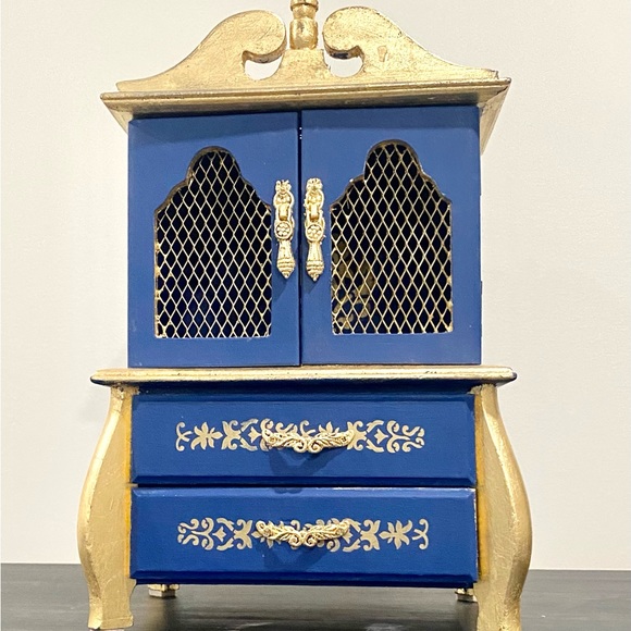 Blue and Gold Painted Vintage Glam Jewelry Music Box - Picture 2 of 13